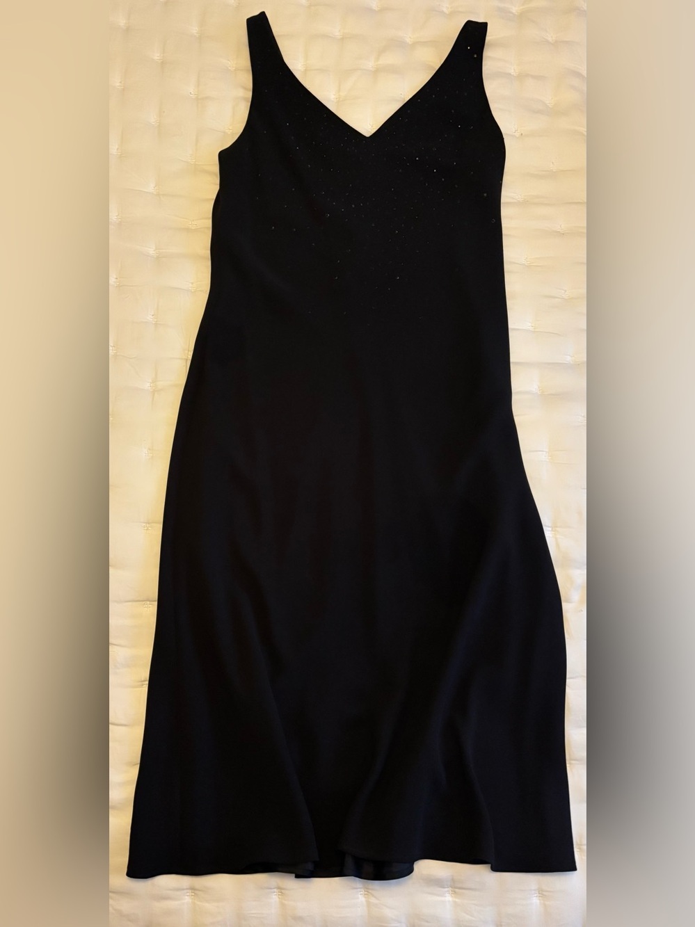 Jones New York Black Sleeveless V-Neck Dress
